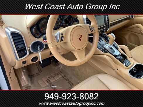Used 2013 Porsche Cayenne image 9
