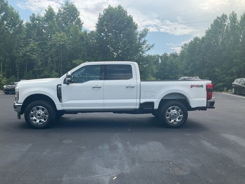 New 2026 Ford F250 Lariat w/ Chrome Package AWD/4WD image 8
