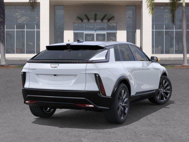 New 2027 Cadillac Lyriq Signature Sport RWD image 4