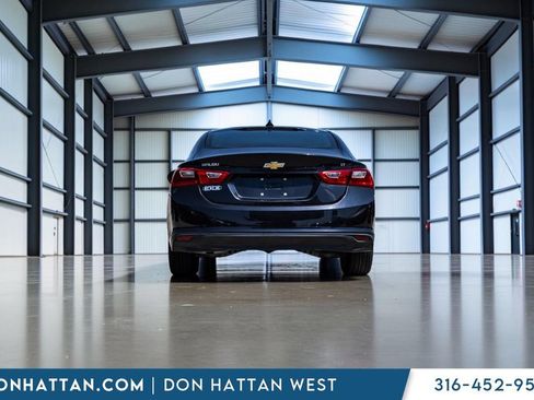 Used 2023 Chevrolet Malibu LT FWD image 27
