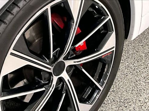 Used 2024 Audi SQ5 Premium Plus w/ Premium Plus Package image 12