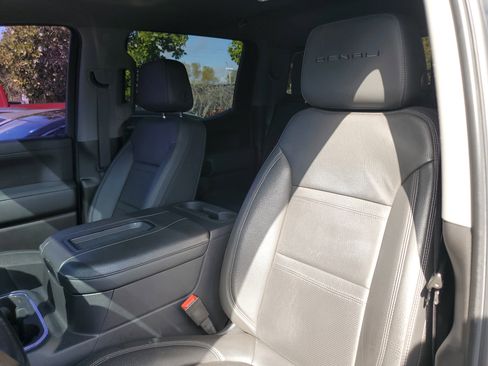 Used 2021 GMC Sierra 1500 Denali w/ Denali Ultimate Package image 10