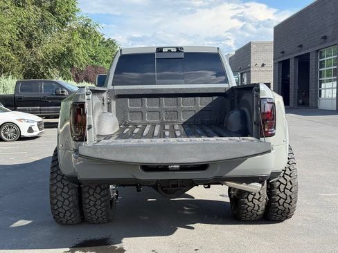 Used 2026 RAM 3500 Limited AWD/4WD image 12