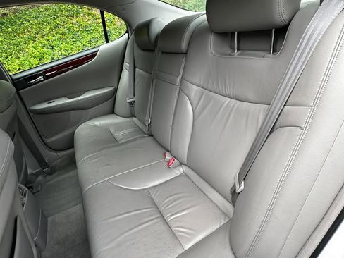 Used 2002 Lexus ES 330 FWD image 22
