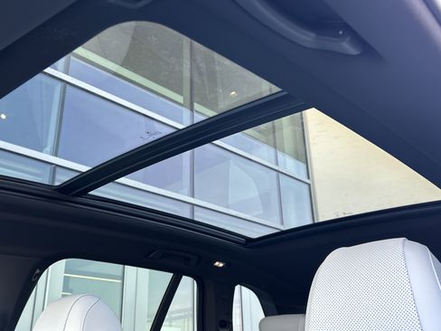 New 2026 BMW X5 xDrive50e w/ M Sport Package image 14