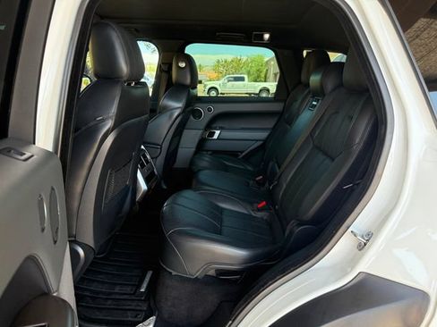 Used 2015 Land Rover Range Rover Sport HSE AWD/4WD image 29