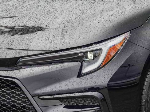 Used 2025 Toyota Corolla SE image 8