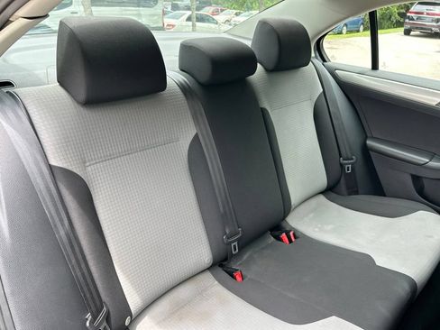 Used 2017 Volkswagen Jetta S FWD image 43