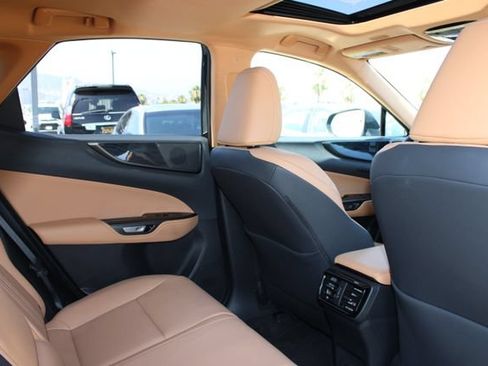 Used 2026 Lexus NX 350h AWD w/ Cold Area Package image 7
