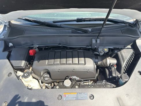 Used 2017 Buick Enclave Premium AWD/4WD image 18