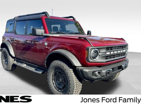 New 2025 Ford Bronco Big Bend w/ Black Diamond Package AWD/4WD image 1
