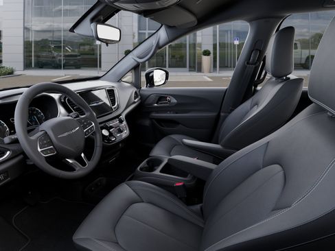 New 2026 Chrysler Voyager LX image 22