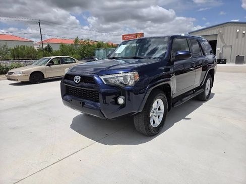 Used 2015 Toyota 4Runner SR5 RWD image 1