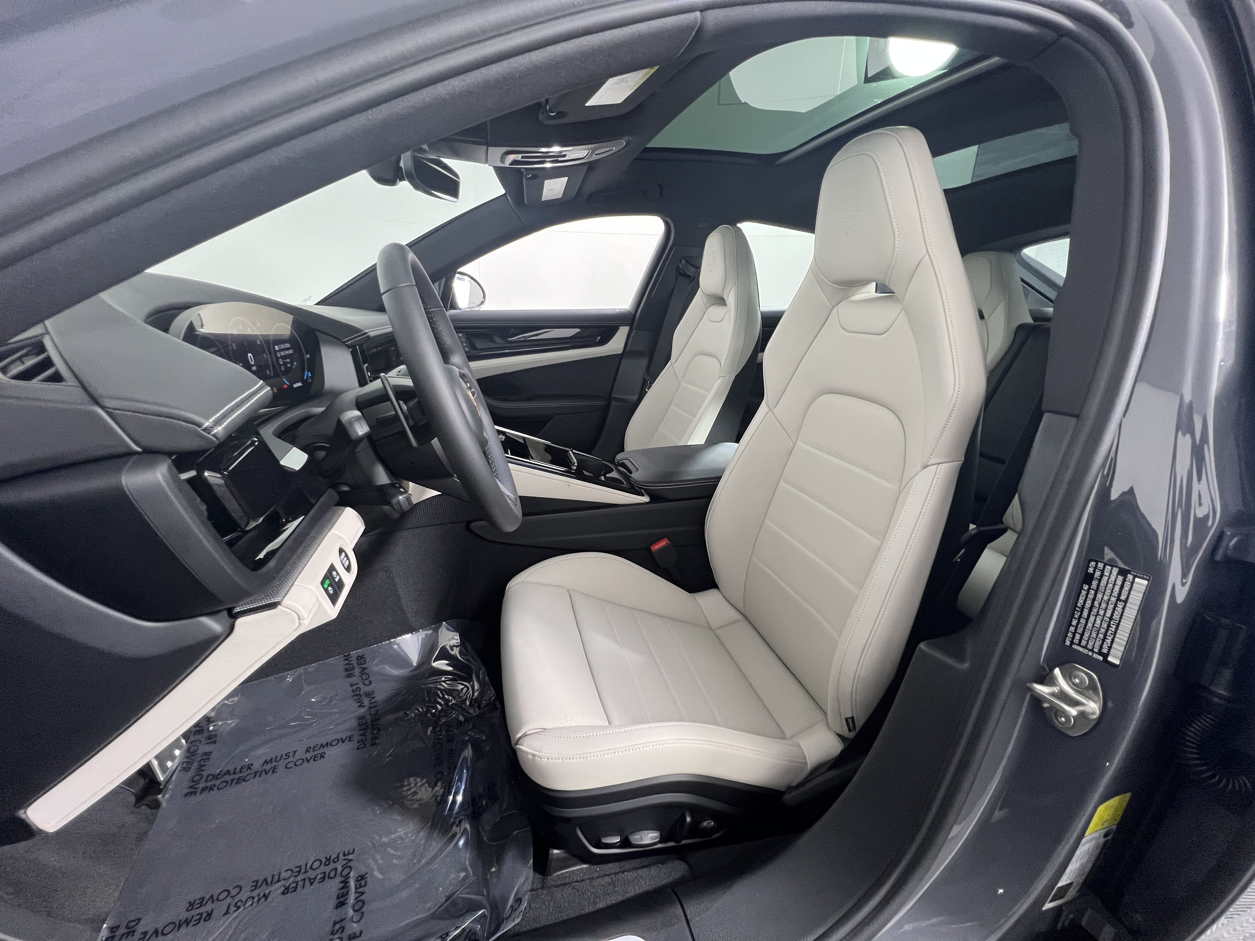 New 2026 Porsche Panamera RWD image 5