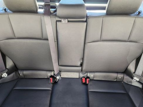 Used 2018 Subaru Forester 2.5i Limited image 17