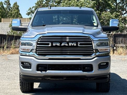 Used 2024 RAM 2500 Laramie AWD/4WD image 9
