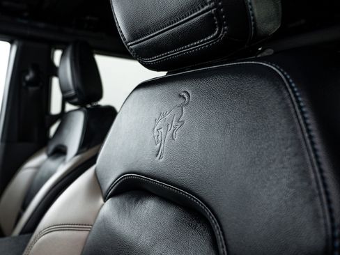 Used 2024 Ford Bronco Wildtrak image 14