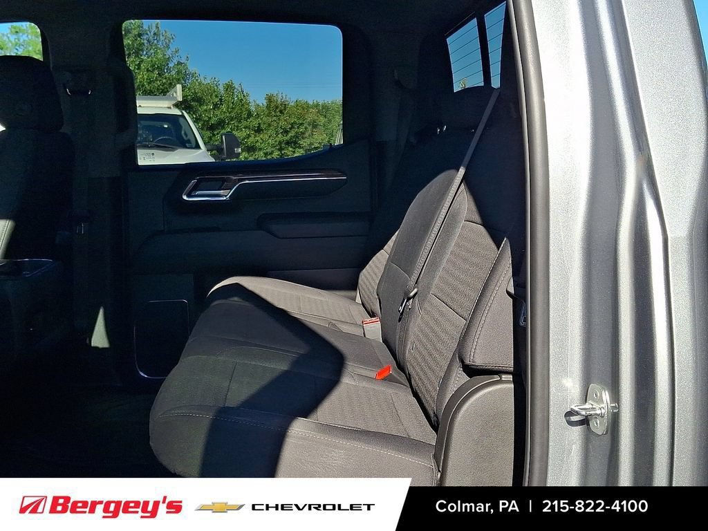 Certified 2024 Chevrolet Silverado 1500 RST w/ Rally Edition AWD/4WD image 12