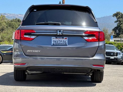 Used 2024 Honda Odyssey EX image 5