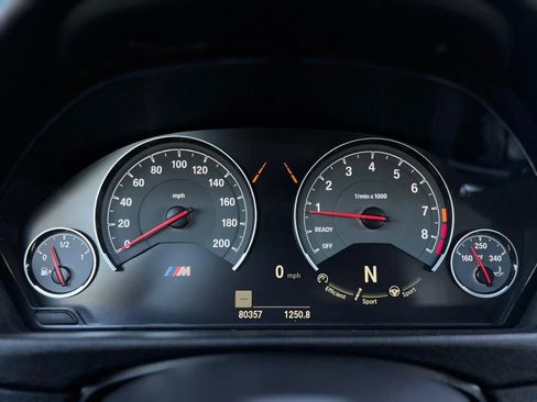 Used 2015 BMW M4 Coupe image 37