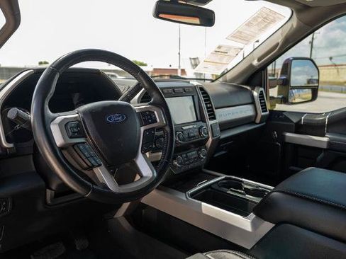 Certified 2021 Ford F250 Lariat w/ Lariat Ultimate Package AWD/4WD image 16