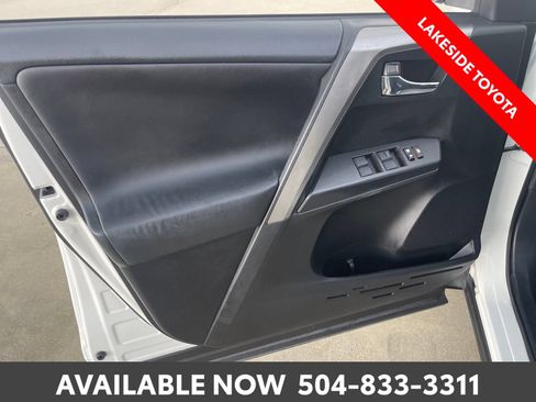 Used 2016 Toyota RAV4 XLE FWD image 23