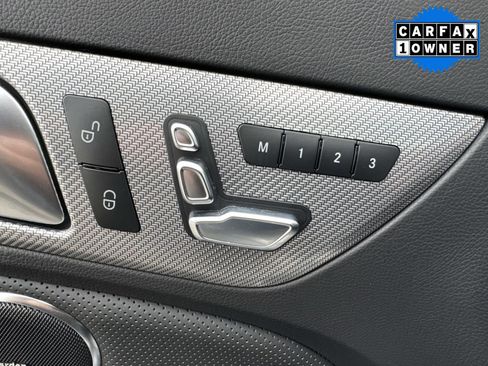 Used 2017 Mercedes-Benz SLC 43 AMG image 15