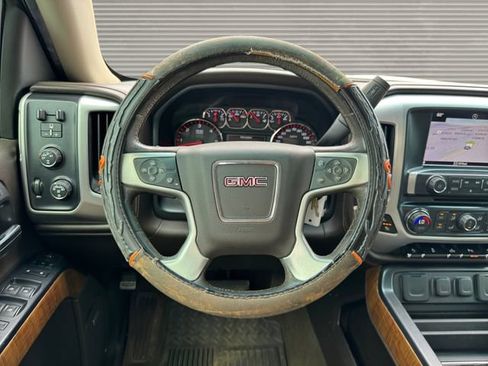Used 2016 GMC Sierra 1500 SLT w/ SLT Preferred Package AWD/4WD image 13