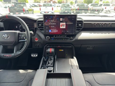 Used 2023 Toyota Sequoia TRD Pro AWD/4WD image 11