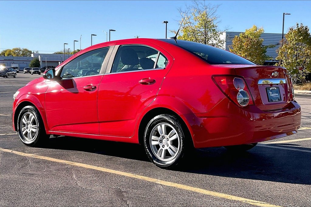 Used 2014 Chevrolet Sonic LT w/ Advanced Safety Package FWD image 13
