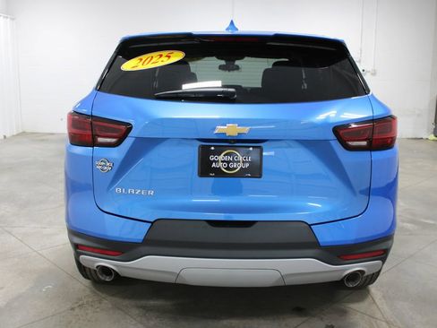 Used 2025 Chevrolet Blazer LT image 8