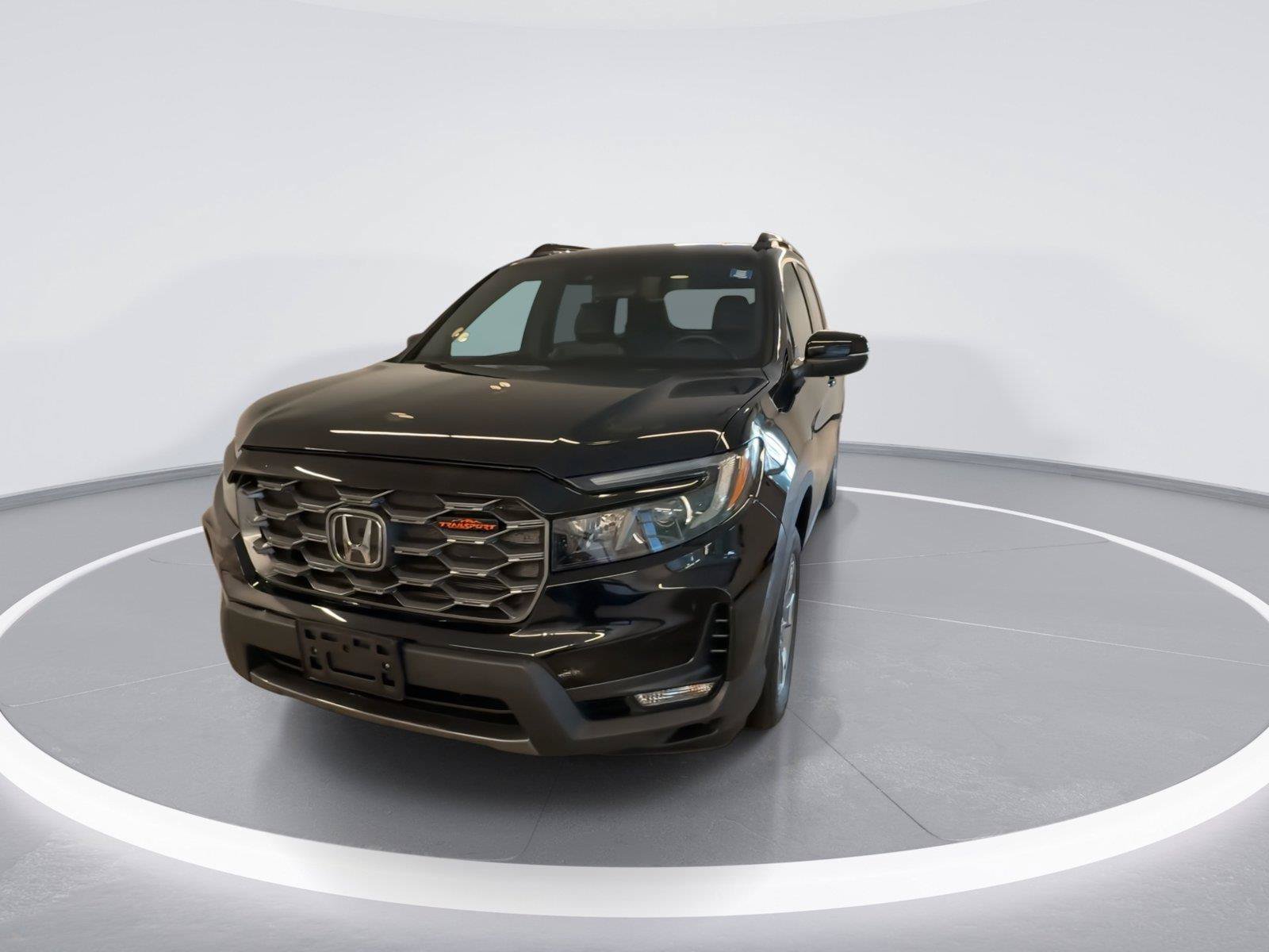 Used 2022 Honda Passport TrailSport image 3
