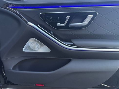 New 2026 Mercedes-Benz S 580e 4MATIC Sedan image 19