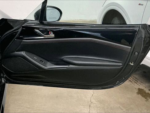 Used 2018 MAZDA MX-5 Miata RF Club w/ Brembo/BBS Package image 26