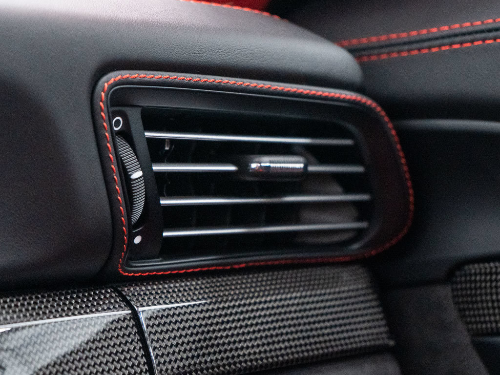 Used 2018 Porsche 911 GT2 RS RWD image 38