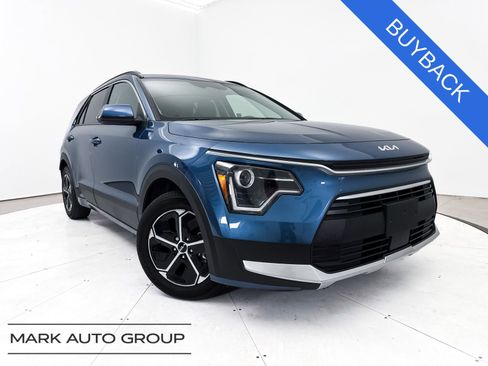 Used 2023 Kia Niro EX FWD image 1