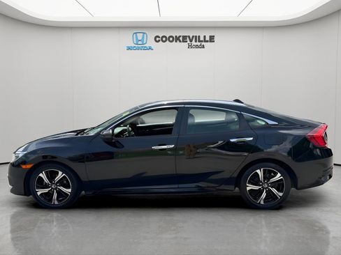 Used 2017 Honda Civic Touring image 10