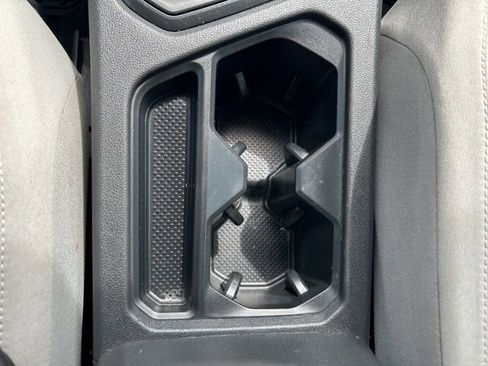 Used 2018 Volkswagen Tiguan S FWD image 34