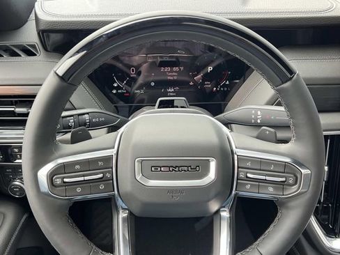 New 2026 GMC Yukon XL Denali w/ Denali Reserve Package AWD/4WD image 22