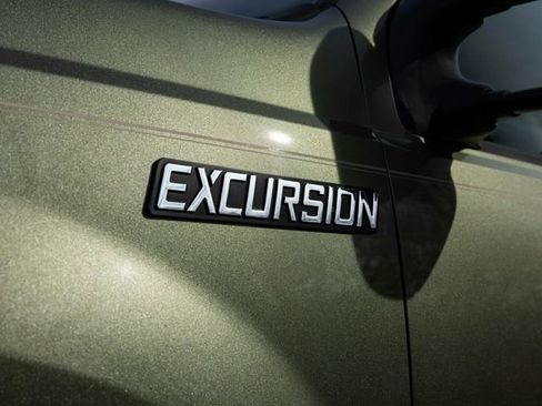 Used 2001 Ford Excursion Limited image 22