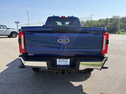 New 2026 Ford F350 XLT w/ 360-Degree Camera Package AWD/4WD image 4