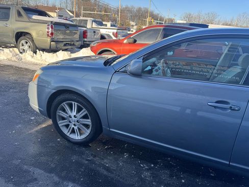Used 2006 Toyota Avalon Limited image 3