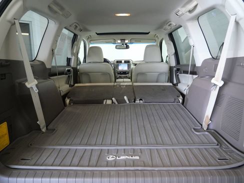 Used 2017 Lexus GX 460 Premium w/ Premium Package AWD/4WD image 30