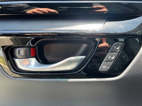 Used 2023 Honda CR-V EX-L image 11
