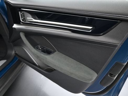 Certified 2026 Porsche Panamera RWD image 32