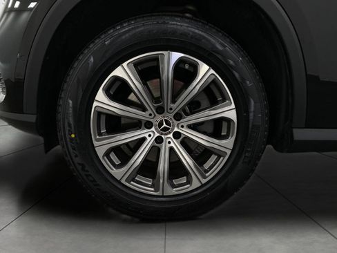 Certified 2023 Mercedes-Benz GLC 300 4MATIC image 12