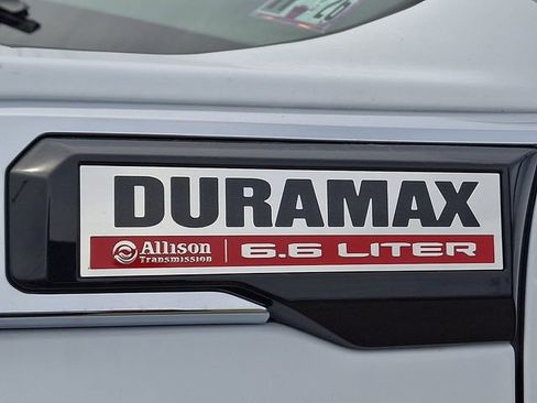 New 2026 GMC Sierra 2500 SLT w/ SLT Premium Package image 25