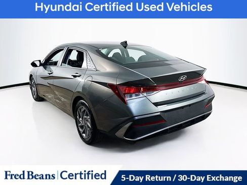 Certified 2024 Hyundai Elantra SEL image 10
