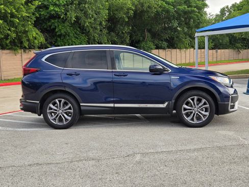 Used 2021 Honda CR-V Touring image 2
