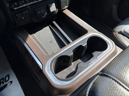 Used 2020 GMC Sierra 2500 Denali image 22